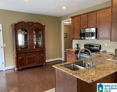 277 Creekside Lane - Photo Thumbnail 7