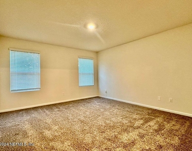 875 Capitol Parkway - Photo Thumbnail 14