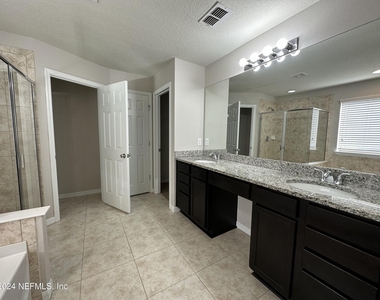 7004 Peppercorn Court - Photo Thumbnail 12