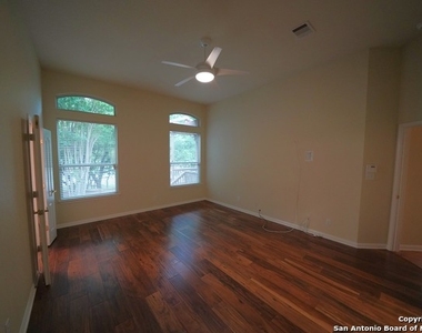 2525 Hemingway Trail - Photo Thumbnail 28