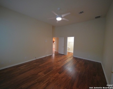 2525 Hemingway Trail - Photo Thumbnail 29