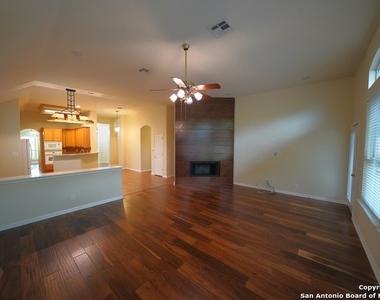 2525 Hemingway Trail - Photo Thumbnail 18