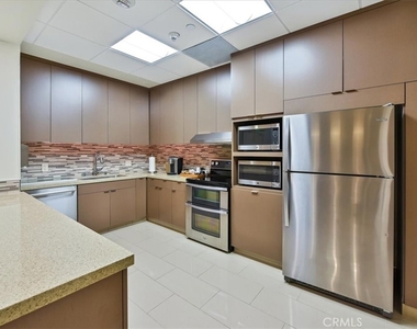 850 E Ocean Boulevard - Photo Thumbnail 16