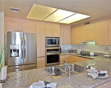 850 E Ocean Boulevard - Photo Thumbnail 4