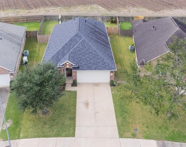 2834 Sage Bluff Avenue - Photo Thumbnail 40