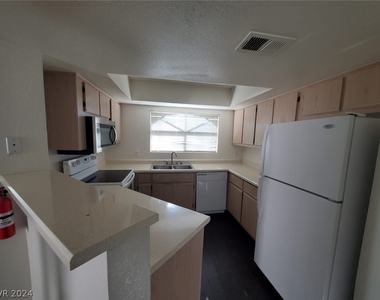 8455 Sahara Avenue - Photo Thumbnail 4