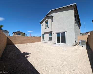 589 Harmony Rock Avenue - Photo Thumbnail 25