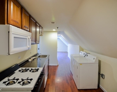 3123 N. Kimball, Unit 6 - Photo Thumbnail 3