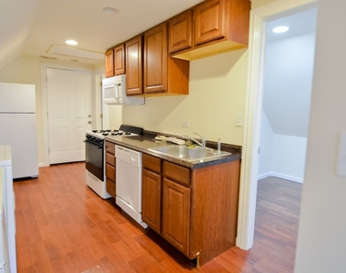 3123 N. Kimball, Unit 6 - Photo Thumbnail 1