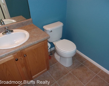 8361 Newbury Way - Photo Thumbnail 8