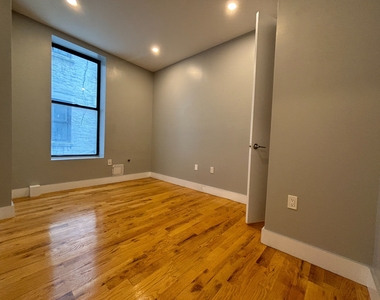 661 W 180th St 3G - Photo Thumbnail 2