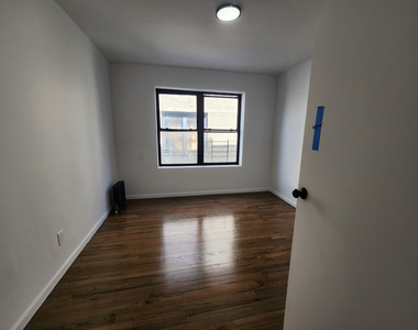 570 West 189th Street - Photo Thumbnail 2