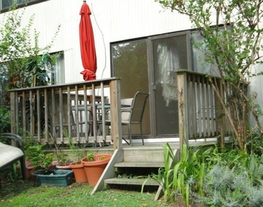 51 Olcott Way - Photo Thumbnail 2