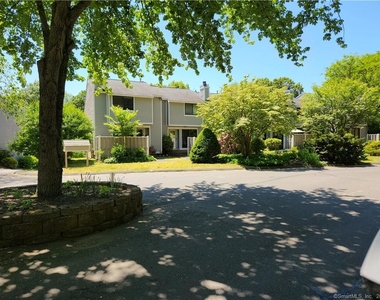 12 Ives Hill Court - Photo Thumbnail 0