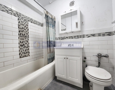 210 West 251st Street - Photo Thumbnail 6