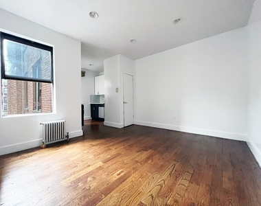 565 West 139th Street - Photo Thumbnail 1