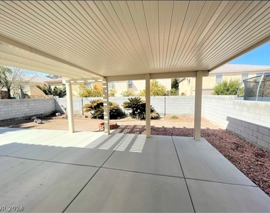 10595 Salmon Leap Street - Photo Thumbnail 37