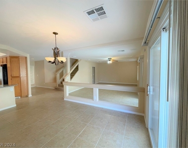 10595 Salmon Leap Street - Photo Thumbnail 16