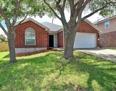 1209 Glendalough Dr - Photo Thumbnail 13