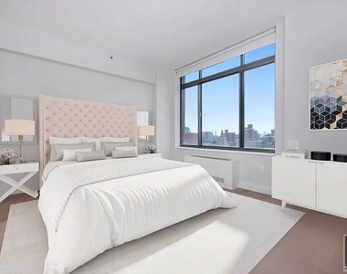 East 34th Street - Photo Thumbnail 2