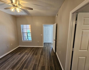 2314 Mid Town Terrace - Photo Thumbnail 8