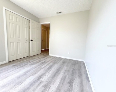 2201 Cascades Boulevard - Photo Thumbnail 13