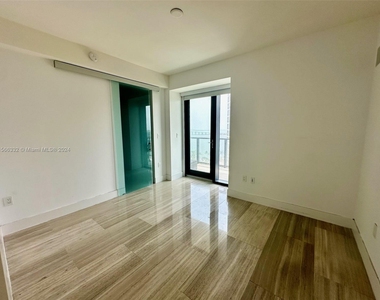 1451 Brickell Ave - Photo Thumbnail 13