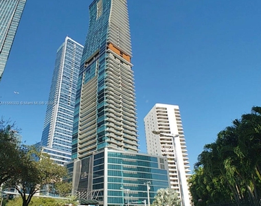 1451 Brickell Ave - Photo Thumbnail 0