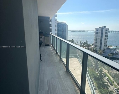 1451 Brickell Ave - Photo Thumbnail 3