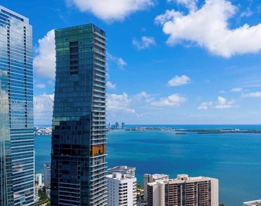 1451 Brickell Ave - Photo Thumbnail 9