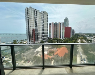 1451 Brickell Ave - Photo Thumbnail 17