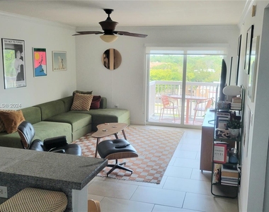 2740 Sw 28 Ter - Photo Thumbnail 3