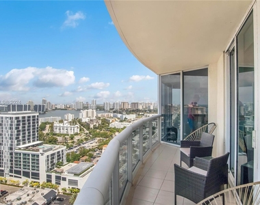 17555 Collins Ave (avail 5/15-12/1) - Photo Thumbnail 20