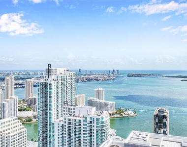 1000 Brickell Plz - Photo Thumbnail 60