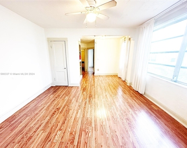 2153 Sw 14th Ter - Photo Thumbnail 7