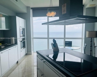 18201 Se Collins Ave - Photo Thumbnail 8