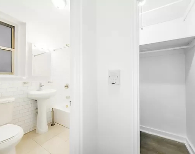 328 West 83rd Street - Photo Thumbnail 3