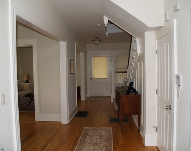 94 Midland Ave - Photo Thumbnail 2