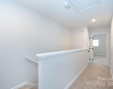 805 Greenleaf Avenue - Photo Thumbnail 26