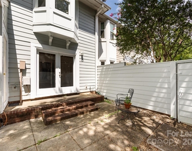 805 Greenleaf Avenue - Photo Thumbnail 36