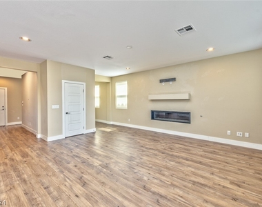 11571 Monte Isola Street - Photo Thumbnail 3