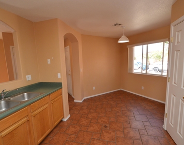 2177 W Burlwood Way - Photo Thumbnail 3