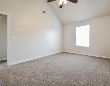 9404 Mulligan Court - Photo Thumbnail 7