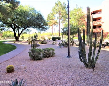 12212 N Paradise Village Parkway - Photo Thumbnail 25