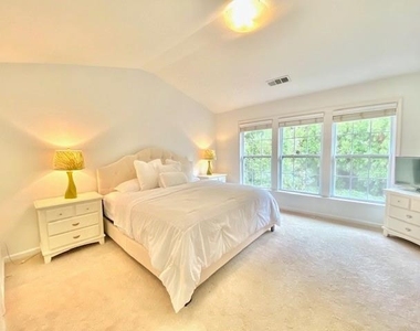 13285 Marrywood Court - Photo Thumbnail 9