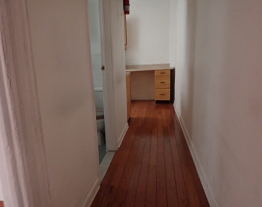 489 Montgomery Street - Photo Thumbnail 5