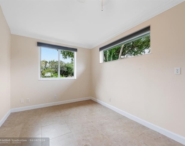 847 Sw 18th Ct - Photo Thumbnail 11