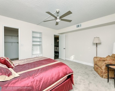 3501 Bimini Ln - Photo Thumbnail 8