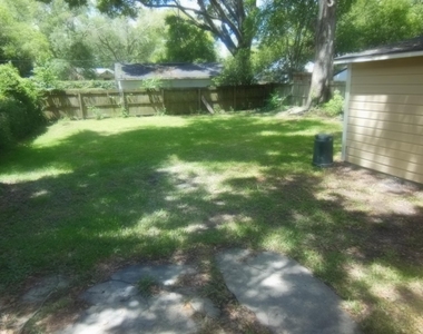 1070 Lark Street - Photo Thumbnail 14