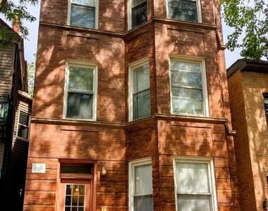 3221 N Kenmore Avenue - Photo Thumbnail 0